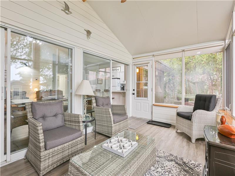 New Listing Bayside Lake House in Erieau Cottage Rental GL32597