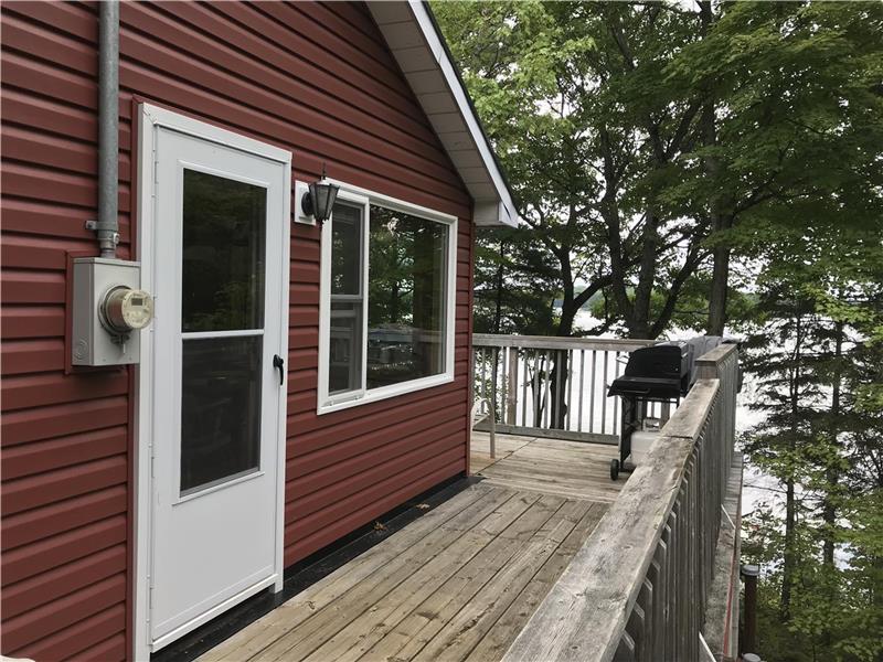 Waterfront cottage in Bracebridge Bracebridge Cottage Rental GL32693 CottagesInCanada