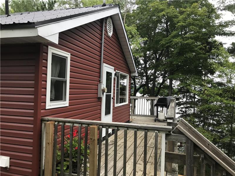 Waterfront cottage in Bracebridge Bracebridge Cottage Rental GL32693 CottagesInCanada