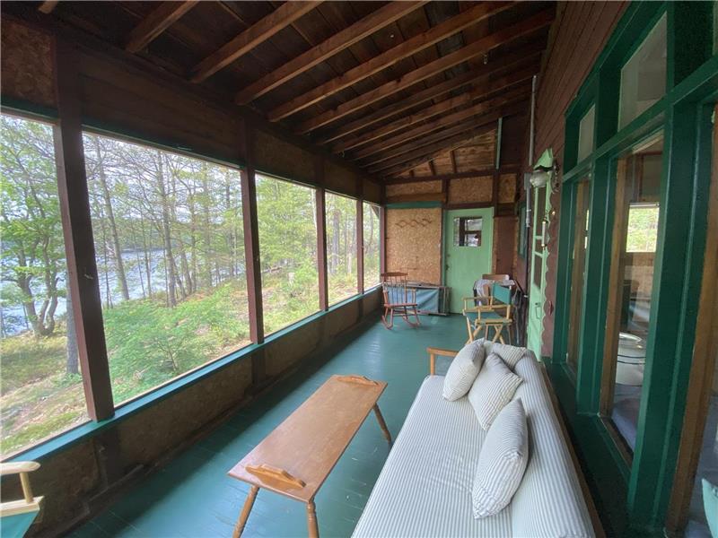 Go Home Lake water access cottage