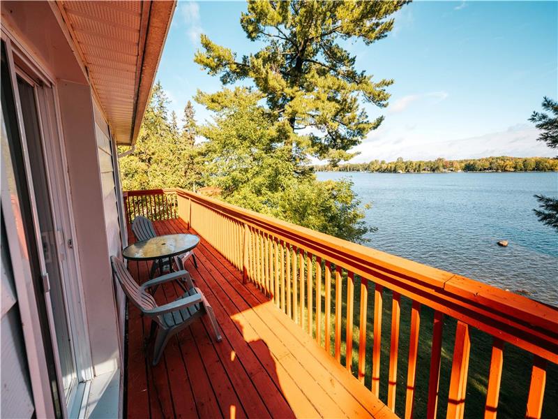 Very Large, Private Lakefront Lavigne Cottage Rental DI33253