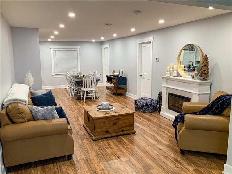 Waterfront Constant Lake House Eganville Cottage Rental GL33617