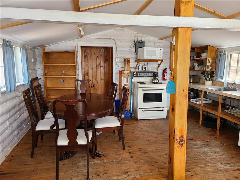 Pineridge Cottages in Beautiful Parham Cottage Rental DI33782