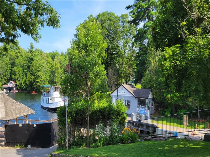 Water's Edge in Port Carling Port Carling Cottage Rental DI33793