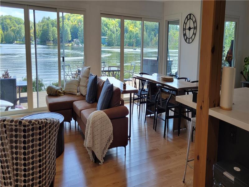Water's Edge in Port Carling Port Carling Cottage Rental DI33793