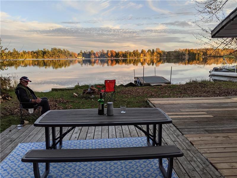 Flash Sale September and October Erinsville Cottage Rental DI33795