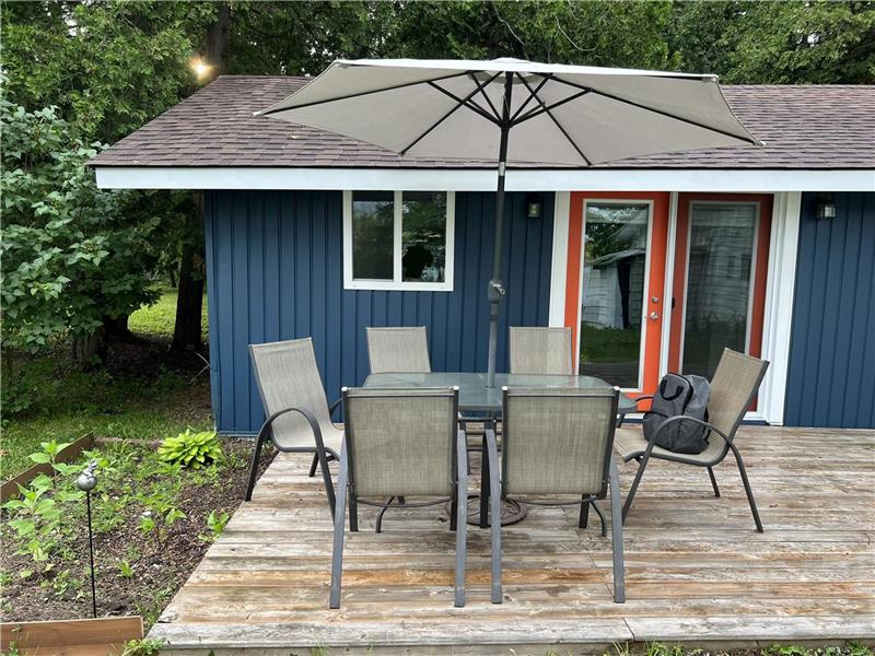 Flash Sale September and October Erinsville Cottage Rental DI33795