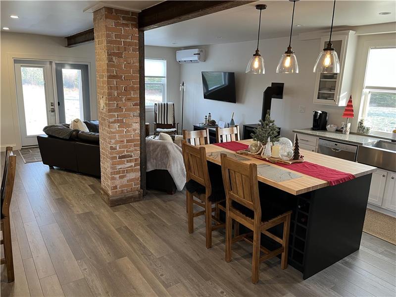 Shore Beats Work 6 Hortons Point Malagash Cottage Rental GL33965