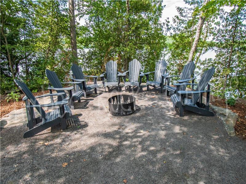 Timber Rock Cottage Fall/Winter Utterson Cottage Rental DI34402