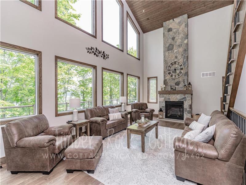 Timber Rock Cottage Fall/Winter Utterson Cottage Rental DI34402