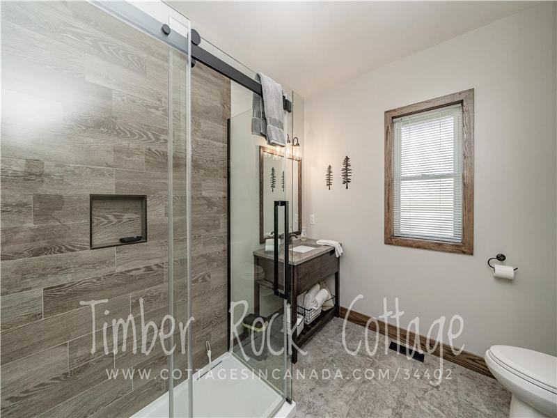 Timber Rock Cottage Fall/Winter Utterson Cottage Rental DI34402