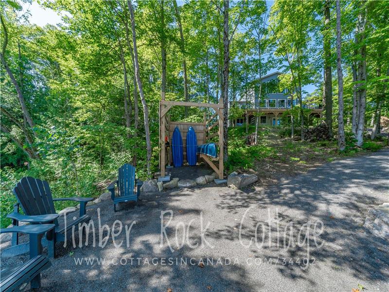 Timber Rock Cottage Fall/Winter Utterson Cottage Rental DI34402