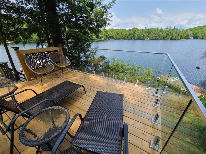 H2H Bitter Lake CottageYour Family Haliburton Cottage Rental DI