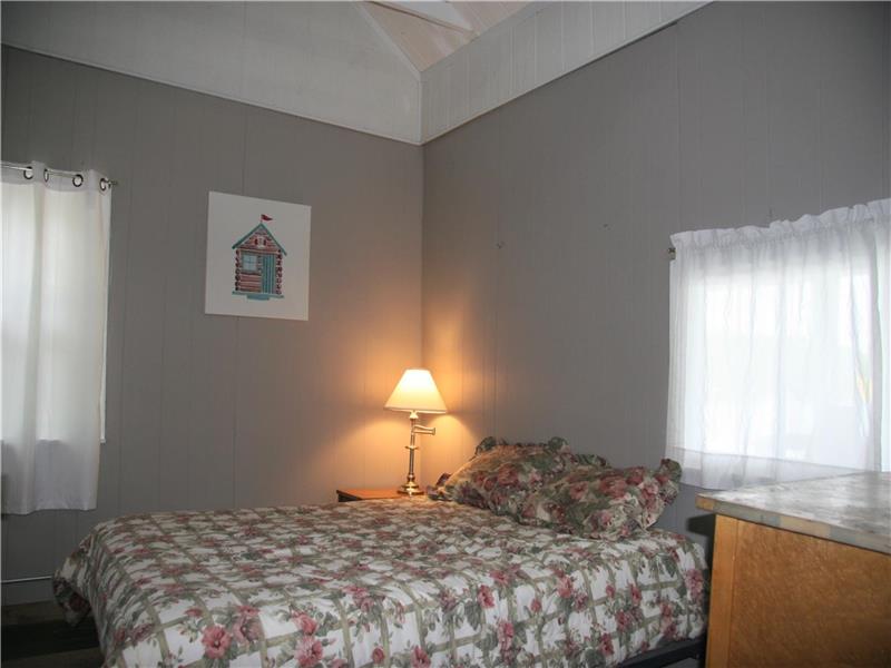 Dalhousie Lake Beach Cottage Perth Cottage Rental PL34477