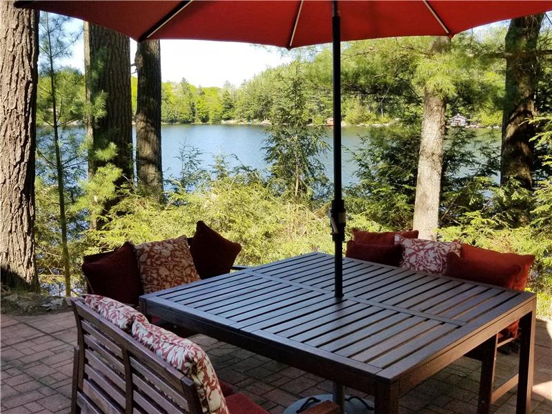 On Point Lakefront Haliburton Haliburton Cottage Rental DI34512