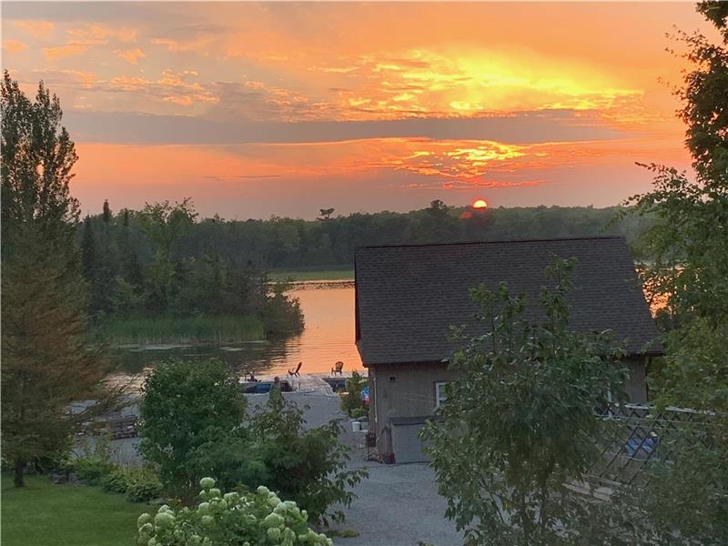 Paradise on earth for you and your Lakehurst Cottage Rental GL