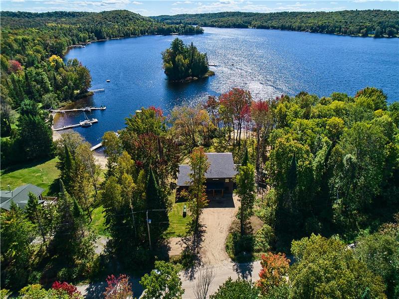 Selena Lakehouse Luxury Lakefront Sprucedale Cottage Rental DI