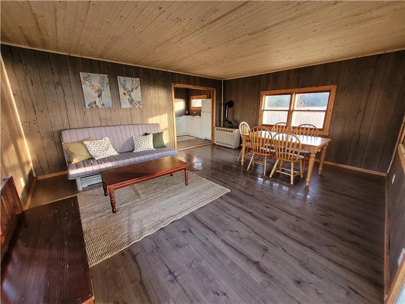 Make some memories at this unique Gananoque Cottage Rental GL34669