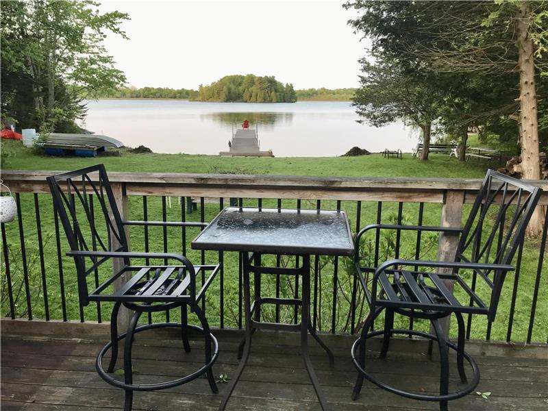 Private Four Season Cottage on Lyndhurst Cottage Rental GL34716