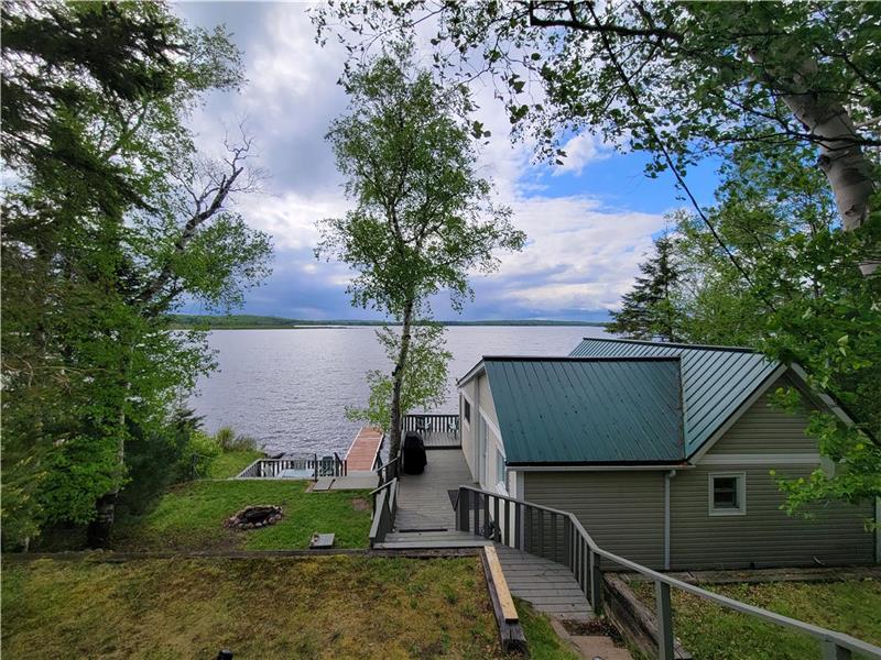 Lake Nasbonsing waterfront Astorville Cottage Rental GL35313