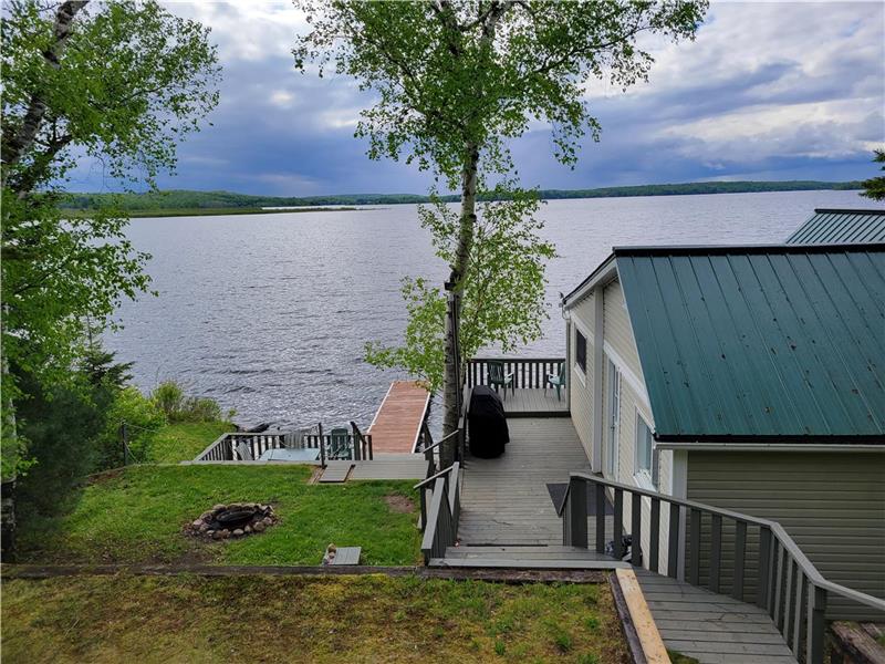 Lake Nasbonsing waterfront Astorville Cottage Rental GL35313