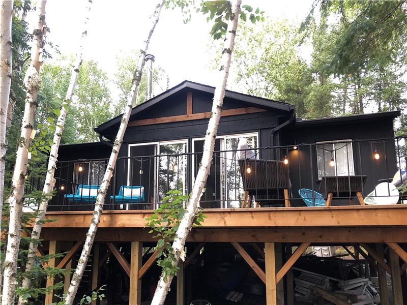 Wild Birch Bungalow Cozy Boutique Kenora Cottage Rental PL35333