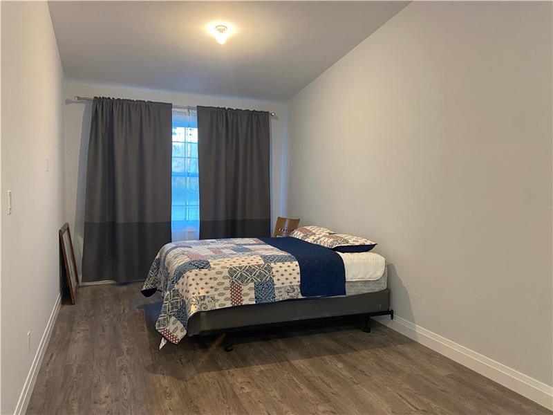 Luxury & Spacious 1Bd+D Apartment Sauble Beach Cottage Rental GL