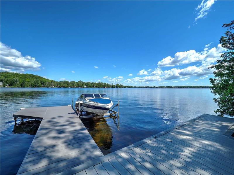 BEAUTIFUL SUGARBUSH ESTATES "THE Fenelon Falls Cottage Rental DI