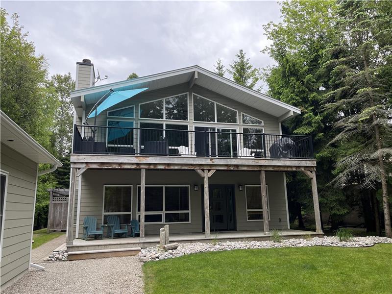 Sauble Beach 4 Bedroom Cottage Sauble Beach Cottage Rental PL