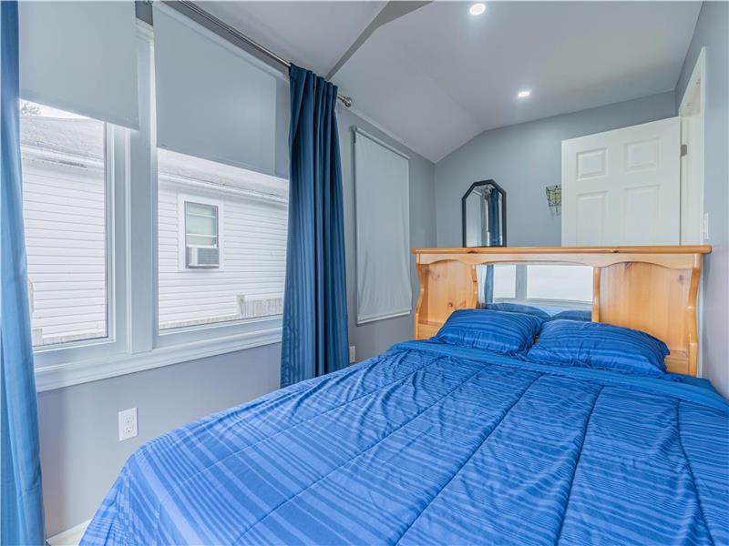 Sunset Paradise Waterfront Cottage Nestleton Station Cottage Rental