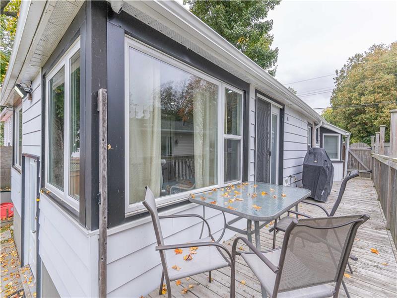 Sunset Paradise Waterfront Cottage Nestleton Station Cottage Rental