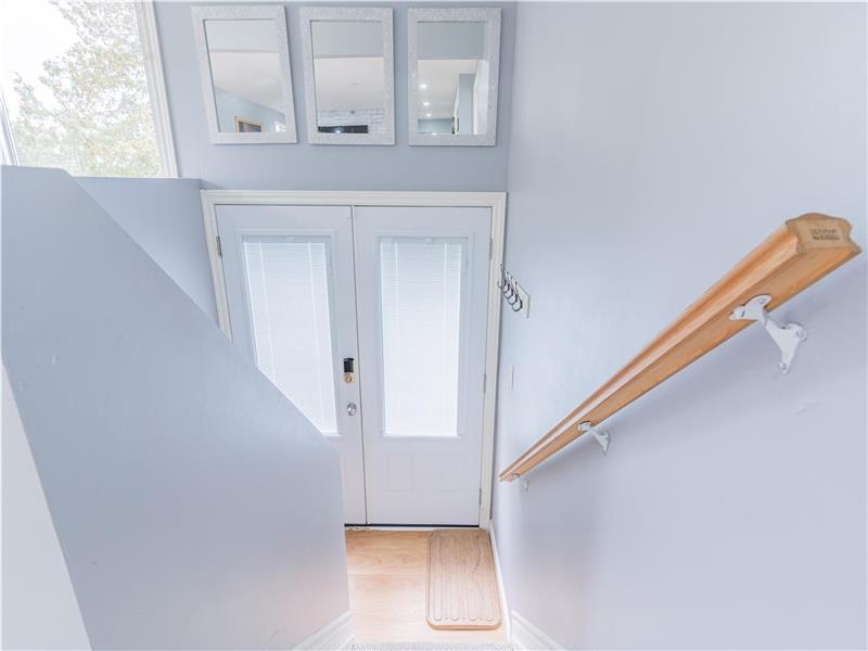 Sunset Paradise Waterfront Cottage Nestleton Station Cottage Rental