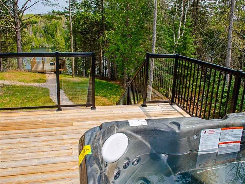 Coe Lake Haus NewlyBuilt Luxury Bancroft Cottage Rental PL36169