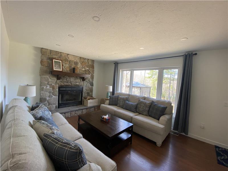 The Bay Lake Escape in Bancroft Bancroft Cottage Rental PL36214