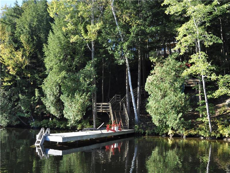 ISLAND COTTAGE ON LAKE MUSKOKA Gravenhurst Cottage Rental DI36243