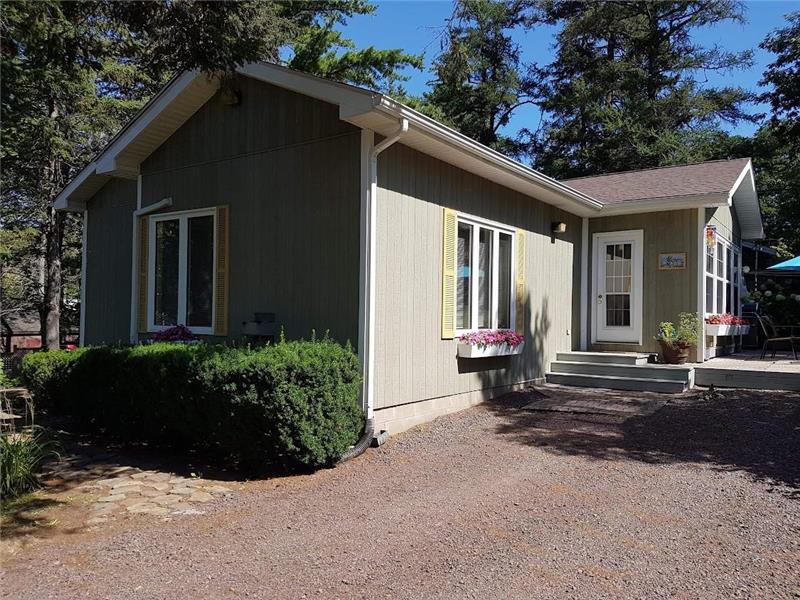 Pixie Hollow Shediac Cottage Rental GL36417 CottagesInCanada