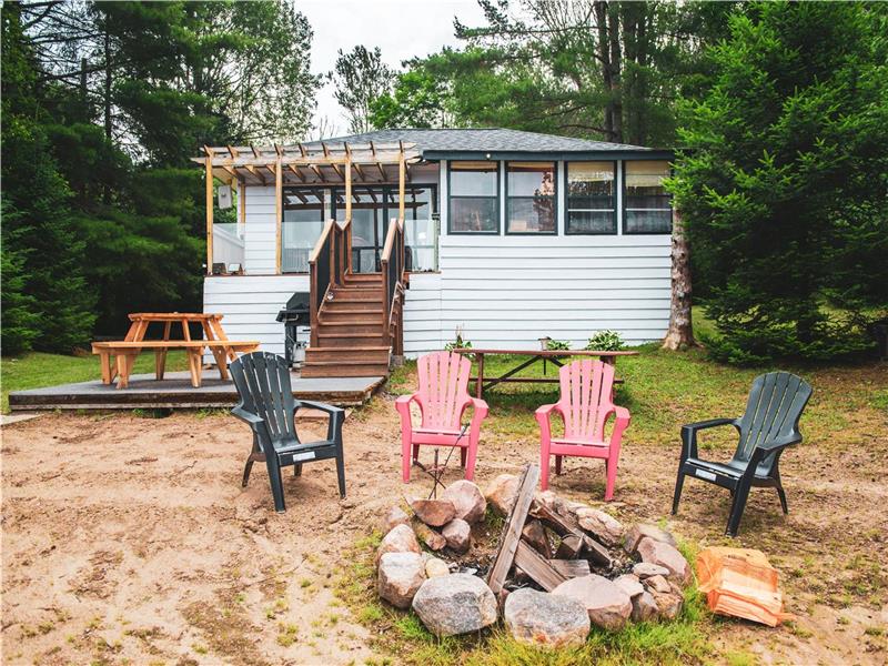 Paradise Cove Cottage Haliburton Haliburton Cottage Rental DI