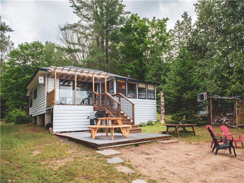 Paradise Cove Cottage Haliburton Haliburton Cottage Rental DI