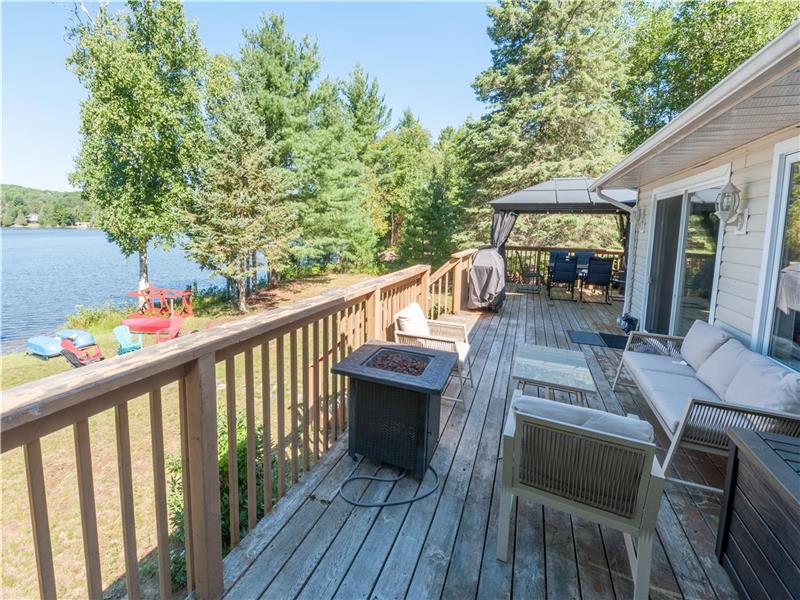 Lakefront Getaway Cottage in Haliburton Cottage Rental DI36534