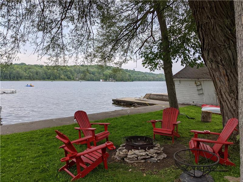 Trent River Waterfront Getaway Rice Lake Cottage Rental PL36627