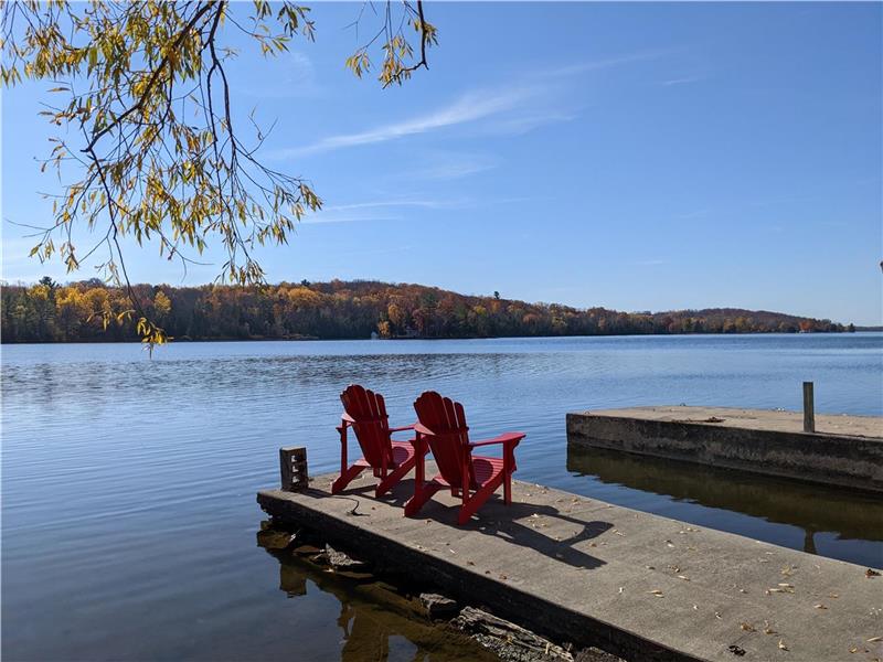 Trent River Waterfront Getaway Rice Lake Cottage Rental PL36627