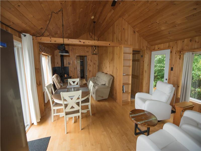 Lobster Cove Cottage Northport Cottage Rental PL36763