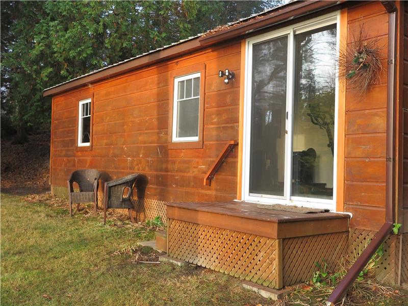 Cottage Gem on Shadow Lake Norland Cottage Rental DI36768