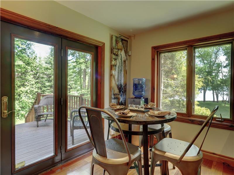 Cottage Gem on Shadow Lake Norland Cottage Rental DI36768