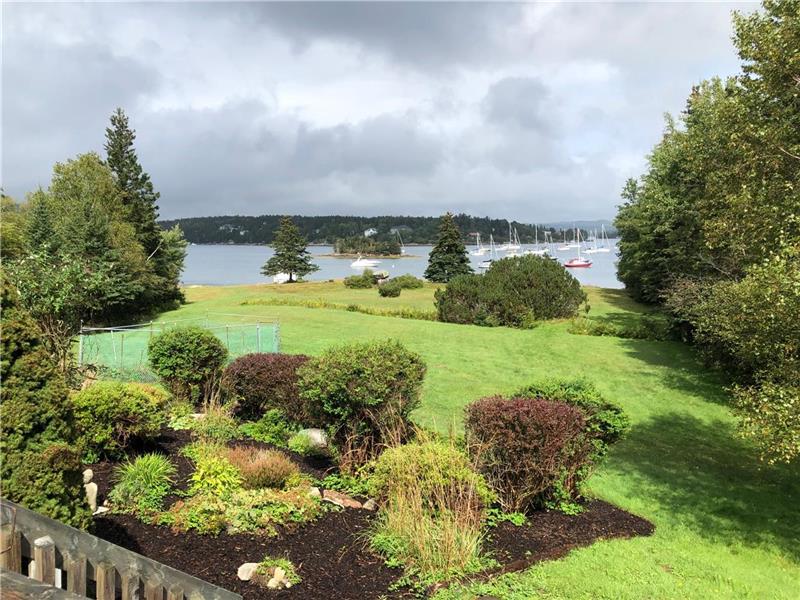 Burns Cottage Tantallon Nova Scotia Tantallon Cottage Rental PL36772 CottagesInCanada