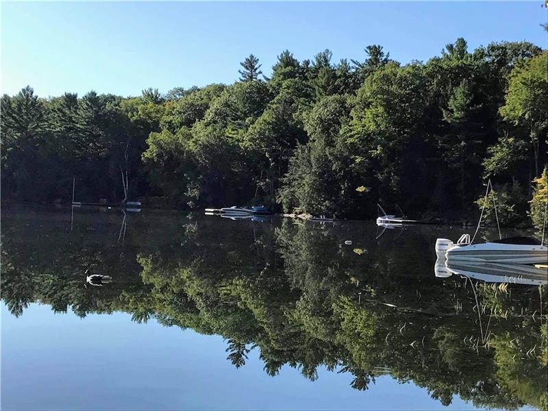 Cottages on Clear Lake at Torrance, Torrance Cottage Rental GL