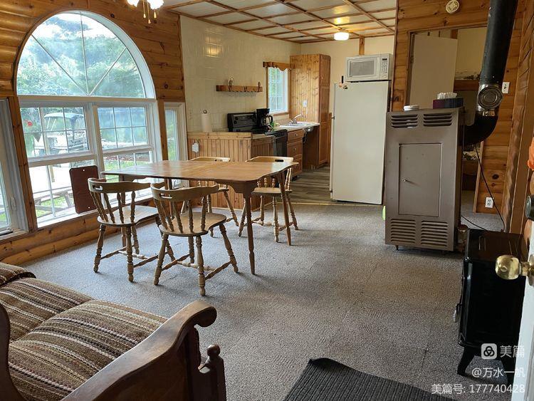 Ontario Waterfront Cottage on Clear Mcarthurs Mills Cottage Rental