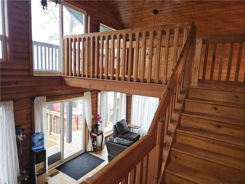 Sunshine Retreat Lake House Selkirk Cottage Rental DI37120