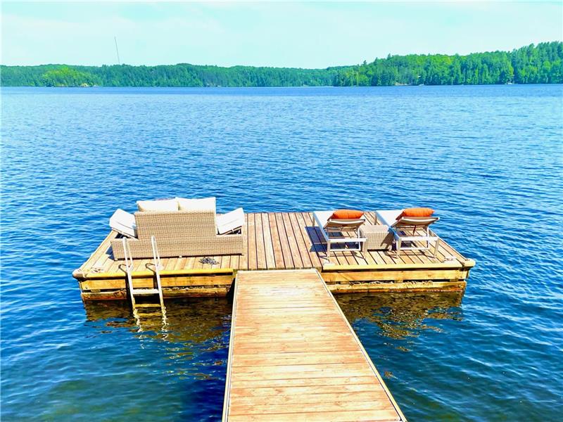 *LOONS LANDING * Gull Lake PRIVATE Minden Hills Cottage Rental GL
