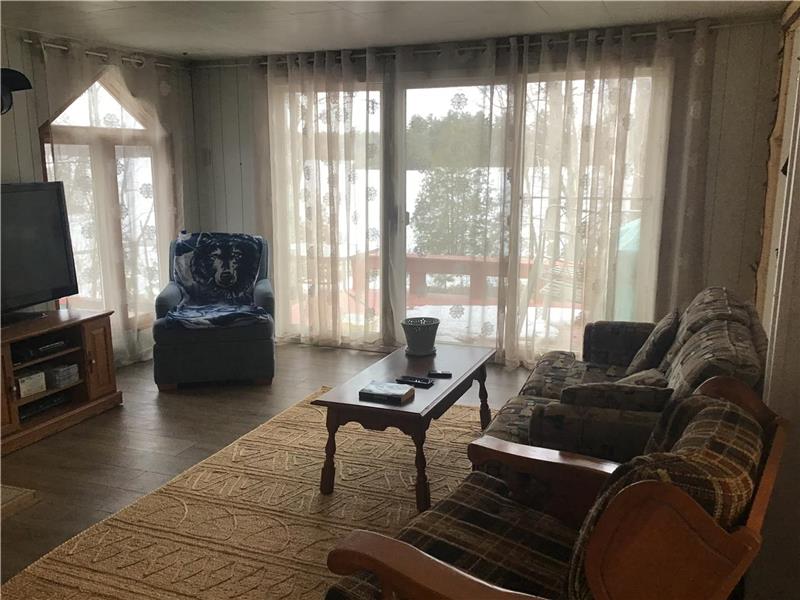 Sharbot Lake Sharbot Lake Cottage Rental GL37572 CottagesInCanada